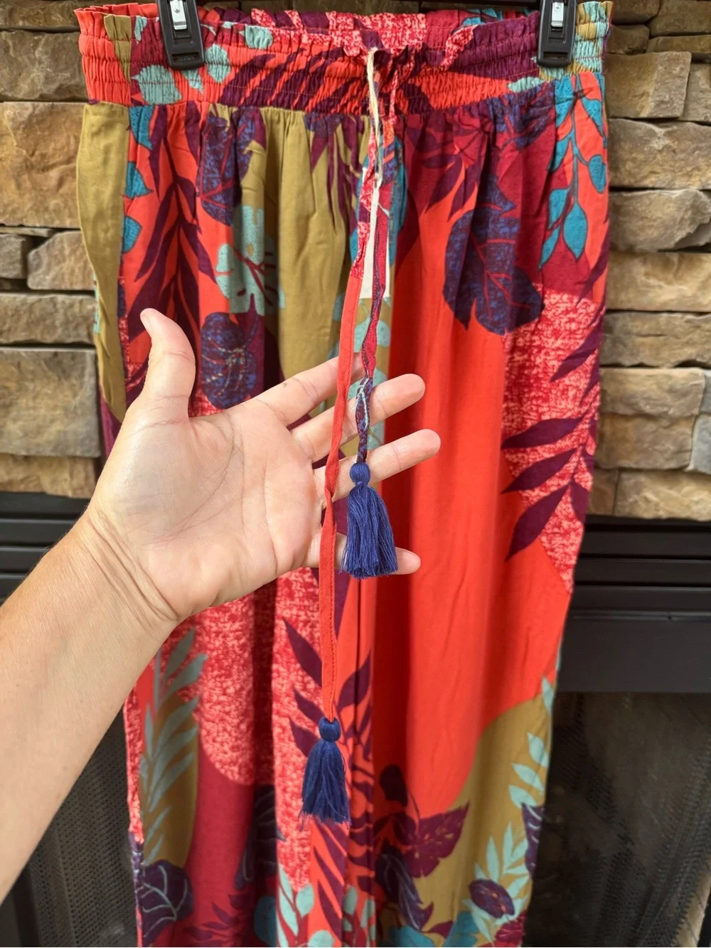 Easel Boho Tropical Red Teal Floral Wide-Leg Flowy Pull On Pants